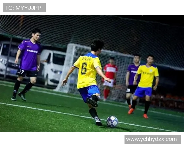 中国与韩国足球比赛中爆发冲突引发热议双方球员为何会如此激烈对抗